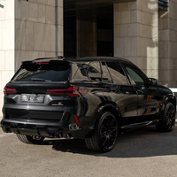 Kit de pare-chocs avant et arrière style X5M F95 avec diffuseur arrière et embouts d'échappement quadruples pour BMW X5 G05 LCI 2024 à 2026