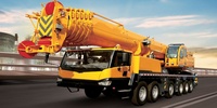 Grue sur camion QAY180 de 180 tonnes, flèche de 62 m, couple de levage maximal de 5420 KN-m, poids de transport de 60 000 kg, engin de construction