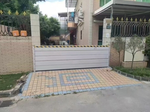 Barrière de protection contre les inondations en alliage d'aluminium pour garage, atelier, mur - Porte étanche pour usage domestique - Product Image 4