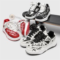 Nouvelles chaussures de skateboard à plateforme imprimées graffiti, avec sangle décorative amovible, semelle épaisse, lacets, chaussures décontractées