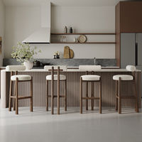 Tabourets de bar en rotin et bois massif de style mid-century, sans accoudoirs, avec repose-pieds en cannage tressé, capacité de charge de 150 kg, usage commercial, pour îlot de cuisine ou bar