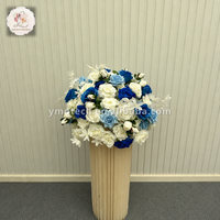 Boule de fleurs artificielles en soie faite à la main avec rose et eucalyptus, 50 cm, pour centre de table de mariage, décoration de vitrine