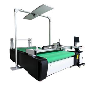 Machine automatique de découpe de cuir flexible CNC AMOR pour la fabrication de chaussures et de produits en cuir avec certification CE Garantie de 3 ans - Product Image 6