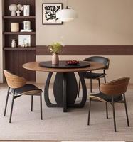 Ensemble de table à manger extensible en bois massif rétro français haut de gamme avec 4 chaises, design minimaliste élégant pour les petits appartements