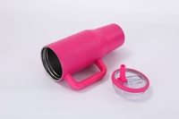 Beauchy Car Cup 40 oz Bouteille d'eau Tasse de voyage Double paroi en acier inoxydable 40 oz Tumbler avec poignée Flip Straw