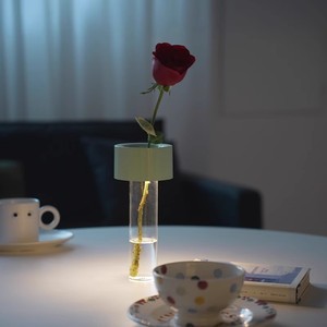 花瓶型LEDデスクライト タッチ式 調光 充電式 ポータブル 間接照明 インテリア照明 - Product Image 4