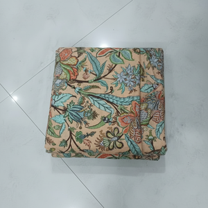 Tissu en coton imprimé de haute qualité pour la couture de vêtements, le quilting, la décoration intérieure, les projets d'artisanat et la vente en gros - Product Image 1