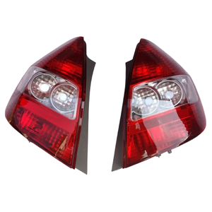 ระบบไฟส่องสว่างอัตโนมัติ OEM 33551-SAA-H01 33501-SAA-H01 ไฟเบรก ไฟท้าย สำหรับรถยนต์ฮอนด้า ฟิต แจ๊ส ปี <span class=keywords><strong>2005</strong></span> 2008 - Product Image 1