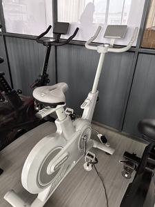 Bicicletas de <span class=keywords><strong>Spinning</strong></span> Magnéticas Eléctricas de Grado Profesional para Gimnasio, <span class=keywords><strong>Bicicleta</strong></span> de <span class=keywords><strong>Spinning</strong></span> para Ejercicio en Interiores con Aplicación <span class=keywords><strong>Bluetooth</strong></span> - Product Image 5