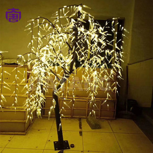 Arbre de saule artificiel vert à LED pour les centres de villégiature, les parcs, les centres commerciaux et les projets de paysagisme extérieur commercial - Product Image 6