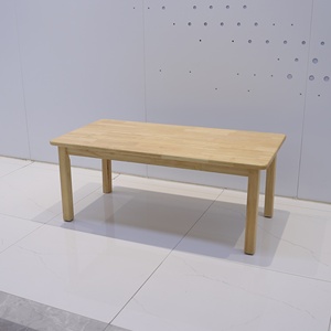 تصميم جديد بالجملة لطاولة طعام للأطفال من الخشب الطبيعي الصلب، مكتب دراسة خشبي للأطفال مع كرسي - Product Image 2