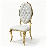 Chaise de mariage élégante à dossier capitonné ovale, structure en métal poli, coussin blanc, chaise de banquet de luxe pour salle de réception