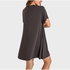 T-shirt Long à col rond pour femmes, vêtement d'été, en Nylon, à <span class=keywords><strong>la</strong></span> mode française, longueur <span class=keywords><strong>des</strong></span> hanches, tenue décontractée, sensation de peau nue, quatre couleurs, S à XXL - Product Image 3