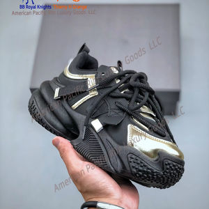 Chaussures de sport décontractées pour femmes, tendance et stylées, avec semelle épaisse et confortable en TPU souple, style polyvalent pour la marche - Product Image 1