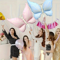Ballons en feuille métallisée, parfaits pour les décorations de mariage et d'anniversaire, peuvent être remplis d'hélium pour devenir flottants.
