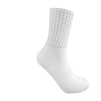 Chaussettes de danse irlandaise en nylon coloré personnalisées de haute qualité, respirantes, antidérapantes, blanches, tricotées et respirantes