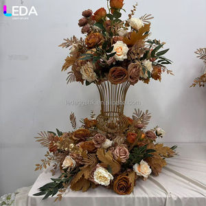 ของตกแต่งโต๊ะงานเลี้ยงสไตล์คลาสสิก LEDA โทนสี "มาลล์ยาร์ด" ฤดูใบไม้ร่วง ลูกบอลดอกกุหลาบสำหรับงานแต่งงาน - Product Image 4