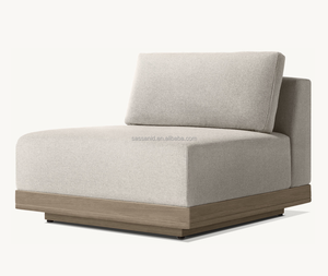 Sassanid Outdoor presenta la nueva colección de muebles contemporáneos para exteriores Santos en teca envejecida. - Product Image 2