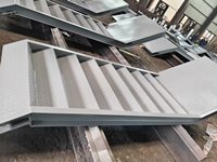 Escaliers préfabriqués en structure acier certifiés CE |   Escalier métallique industriel pour immeuble de bureaux, atelier, entrepôt en acier |