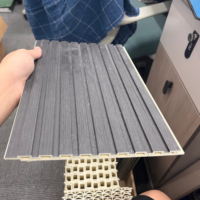 Panneaux muraux en bois WPC 3D d'usine KW15508 pour les panneaux muraux intérieurs