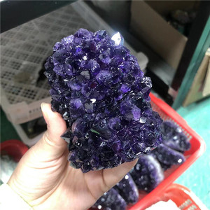 Toptan doğal oyma kristal geodes uruguay ametist küme ayakta taşlar ev dekor için - Product Image 2