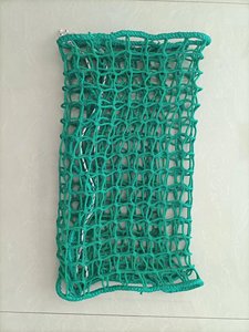 Red de heno sin nudos de PP duradera, soporte de heno tratado con UV para <span class=keywords><strong>caballos</strong></span>, tamaño de alimentación lenta, 66x102 cm, tamaño del agujero de 40*40mm - Product Image 5
