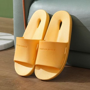 Sandales d'été pour couple, pour la maison, la salle de bain, semelles épaisses et douces, antidérapantes, avec semelle intérieure en EVA, légères, pour femme, intérieur - Product Image 4