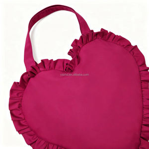 Borsa a Tracolla a Forma di Cuore con Volant, Borsa Tote in Tela alla Moda per Donne con Logo Stampato, Design Carino a Cuore per Shopping - Product Image 6