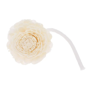 Diffuseur d'huiles essentielles en bois de pivoine Sola, taille personnalisable, avec mèche en coton - Product Image 3
