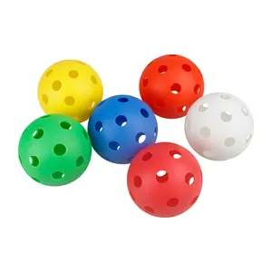 Kustom OEM 42Mm 72Mm 90Mm Luar Ruangan Plastik Warna Pickleball Pickle Balls Paddle Balls untuk Lapangan Luar Ruangan