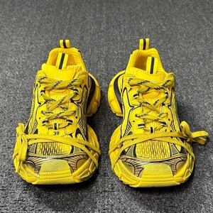 Nouvelles baskets épaisses lumineuses pour hommes et femmes – Chaussures de sport respirantes et décontractées pour la marche et la course – Collection automne - Product Image 6