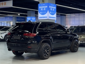 <span class=keywords><strong>Jeep</strong></span> Grand <span class=keywords><strong>Cherokee</strong></span> (Importata) 2015 3L Automatica Guida a Sinistra Sedili in Pelle Scura Tetto Panoramico Edizione Comfort con Navigazione - Product Image 4