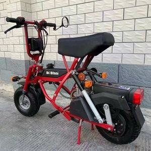 Scooter pliable miniature Honda1 MotoCompo d'occasion, importé, 50 cm³, deux temps, classique, à collectionner, à essence - Product Image 3