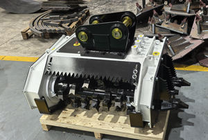 อุปกรณ์ต่อพ่วงเครื่องบดหญ้าสำหรับการฟื้นฟูพื้นที่รกกราบ ชิ้นส่วนหลักมอเตอร์ เครื่องจักรก่อสร้าง - Product Image 4