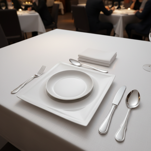 Piatto Quadrato con Motivo Solare e Alto Rapporto di Aspetto, Stoviglie in Ceramica Bianca per Ristoranti, Banchetti e Servizi di Catering - Product Image 3