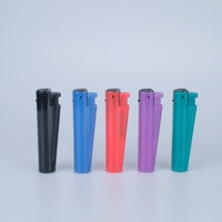 Briquet simple et classique Briquets étanches et coupe-vent en plastique Accessoires pour fumeurs