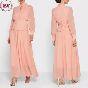 공장 도매 주문을 받아서 만들어진 멋진 퍼프 슬리브 쉬폰 편안한 폴리에스터 열쇠 구멍 세부 핑크 여성 긴 드레스