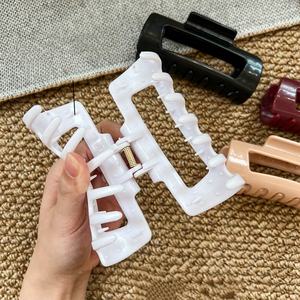 Nouvelle pince requin en silicone souple de haute qualité, grande pince à cheveux pour femmes aux cheveux épais, accessoires capillaires - Product Image 6