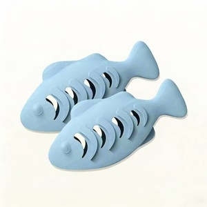 ของเล่นแมวรูปปลาแบบขายส่ง ปรับแต่งได้ พร้อมลูกบอลมิ้นท์ ของเล่นสัตว์เลี้ยงแบบอินเทอร์แอคทีฟ ช่วยทำความสะอาดฟัน และของเล่นสำหรับเลีย - Product Image 4