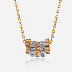 Collier Pendentif Géométrique en Acier Inoxydable Plaqué Or 18K avec Sertissage Pavé, Bijou Quotidien, Idéal Cadeau - Product Image 1