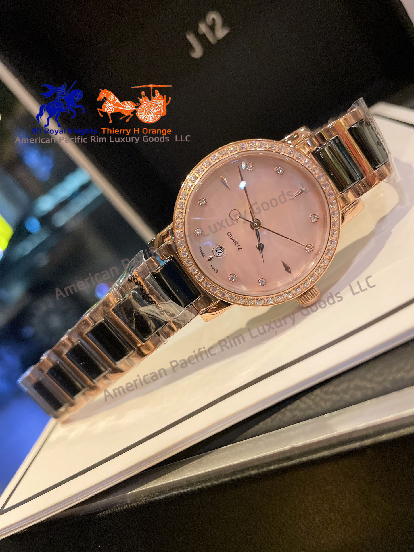 สีชมพู (สาย, ขอบหน้าปัดเลือกได้)