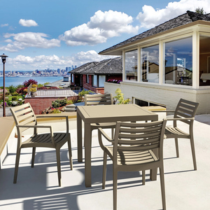 Chaise de salle à manger moderne noire chaise de patio empilable en <span class=keywords><strong>plastique</strong></span> durable pour l'extérieur café restaurant espace jardin chaise de salle à manger design - Product Image 1