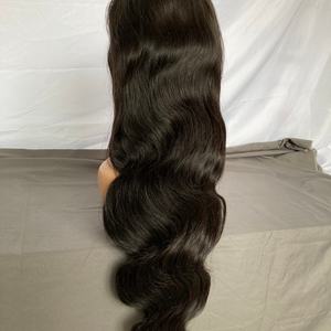 Peluca de Cabello Natural con Ondas Suaves, Grado 11A, Encaje Transparente, Nudos Pequeños, Línea de Cabello Natural con Cabello de Bebé, Peluca de Alta Calidad - Product Image 3