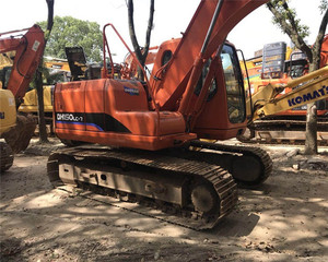 Excavadora Mini Usada Original Coreana DOOSAN DX150 de 15 Toneladas con Motor Isuzu, Bajas Horas de Trabajo, Pequeña Excavadora Hidráulica para Granja, Alta Capacidad de Excavación - Product Image 4