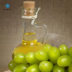 Produits chimiques de soins personnels de haute qualité, huile de pépins de raisin CAS 8024-22-4, huile de pépins de raisin de qualité cosmétique pour les cosmétiques cutanés - Product Image 1