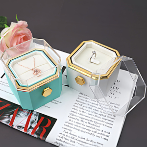 Boîte à bijoux en verre avec roses éternelles de qualité supérieure, collier et bague, cadeau de Saint-Valentin - Product Image 3