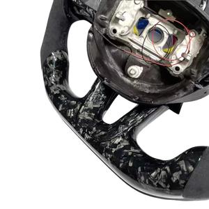 <span class=keywords><strong>Volant</strong></span> en fibre de carbone pour Dodge Challenger Charger <span class=keywords><strong>Volant</strong></span> de course en cuir avec accessoire de voiture universel en fibre de carbone - Product Image 4