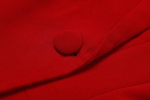 سترة نسائية بيضاء بزر واحد مقسّم من الخلف كاجوال على الموضة الكورية - Product Image 6