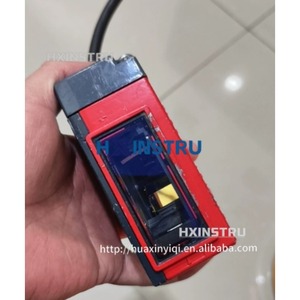 1 ชิ้นใหม่ Leuze BCL 348i SM 102 เครื่องอ่านโค้ดจัดส่งที่รวดเร็วผ่านเฟดเอ็กซ์/ดีเอชแอล เอช - Product Image 3