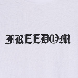 เสื้อยืดโอเวอร์ไซส์สีขาวพิมพ์ลายสำหรับผู้ชาย 200 GSM ผ้าฝ้าย 100% พิมพ์ลายยางแบบกำหนดเอง ขายส่ง - Product Image 2